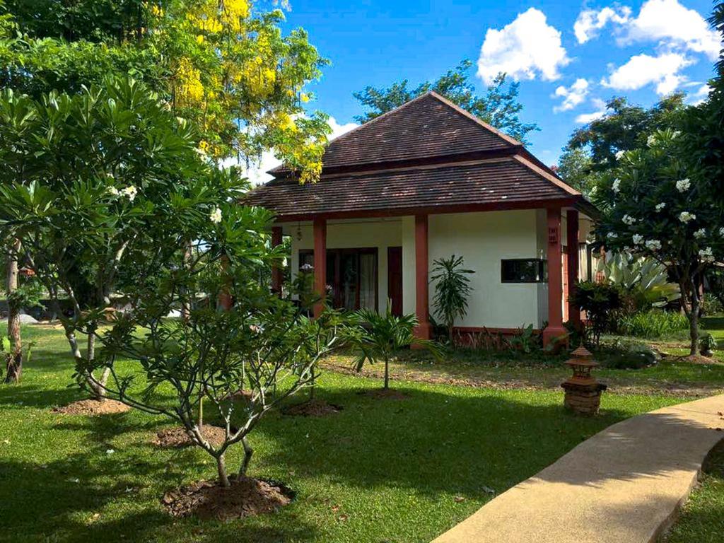 Palm Spa Village Resort Mae Rim Exterior photo