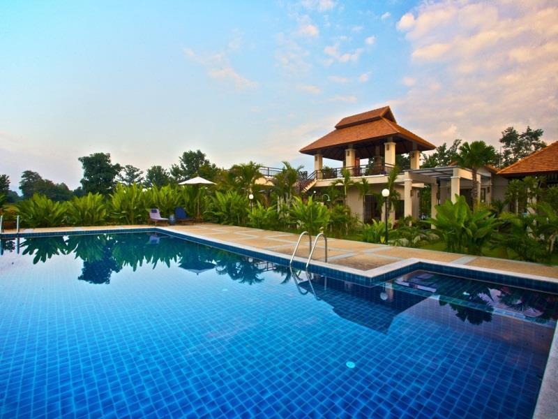 Palm Spa Village Resort Mae Rim Exterior photo